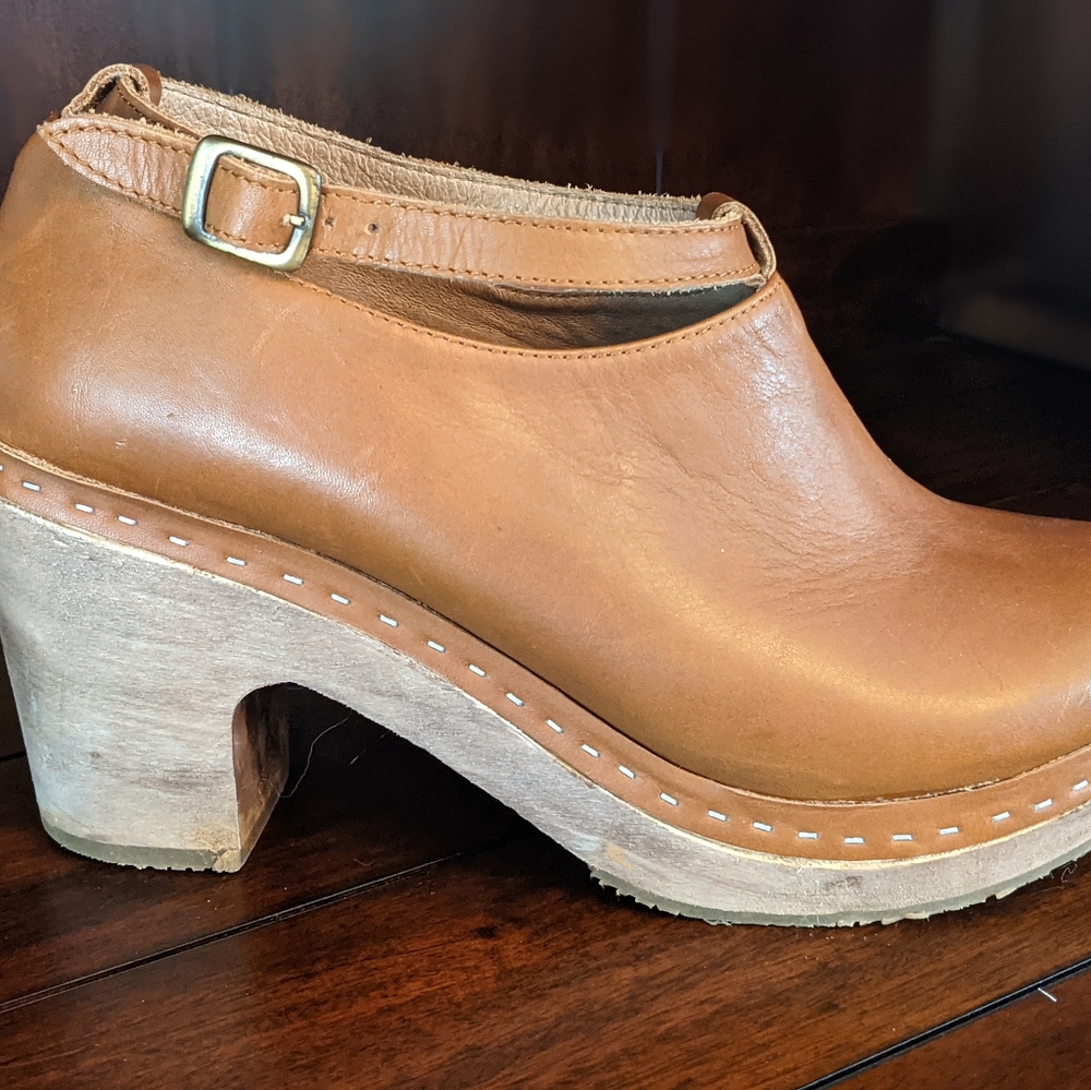 Cubanas Hanka Clogs